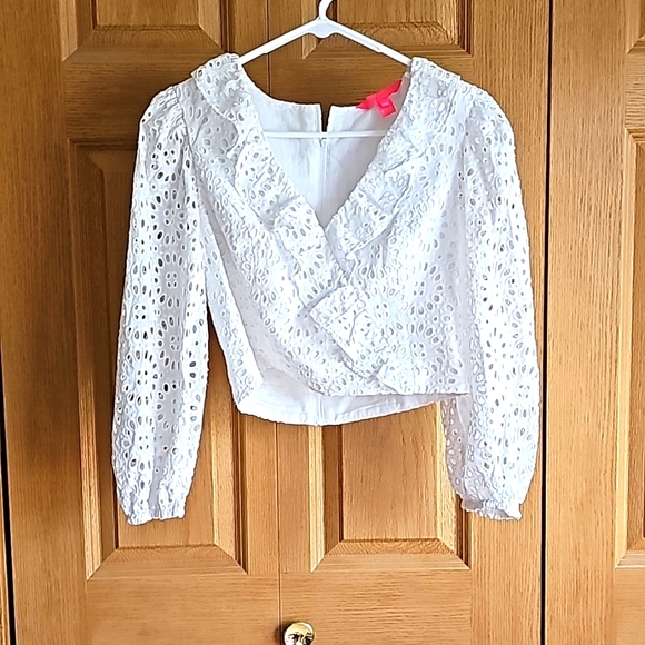 Lilly Pulitzer White Eyelet Long Sleeve Crop Top - Picture 1 of 4